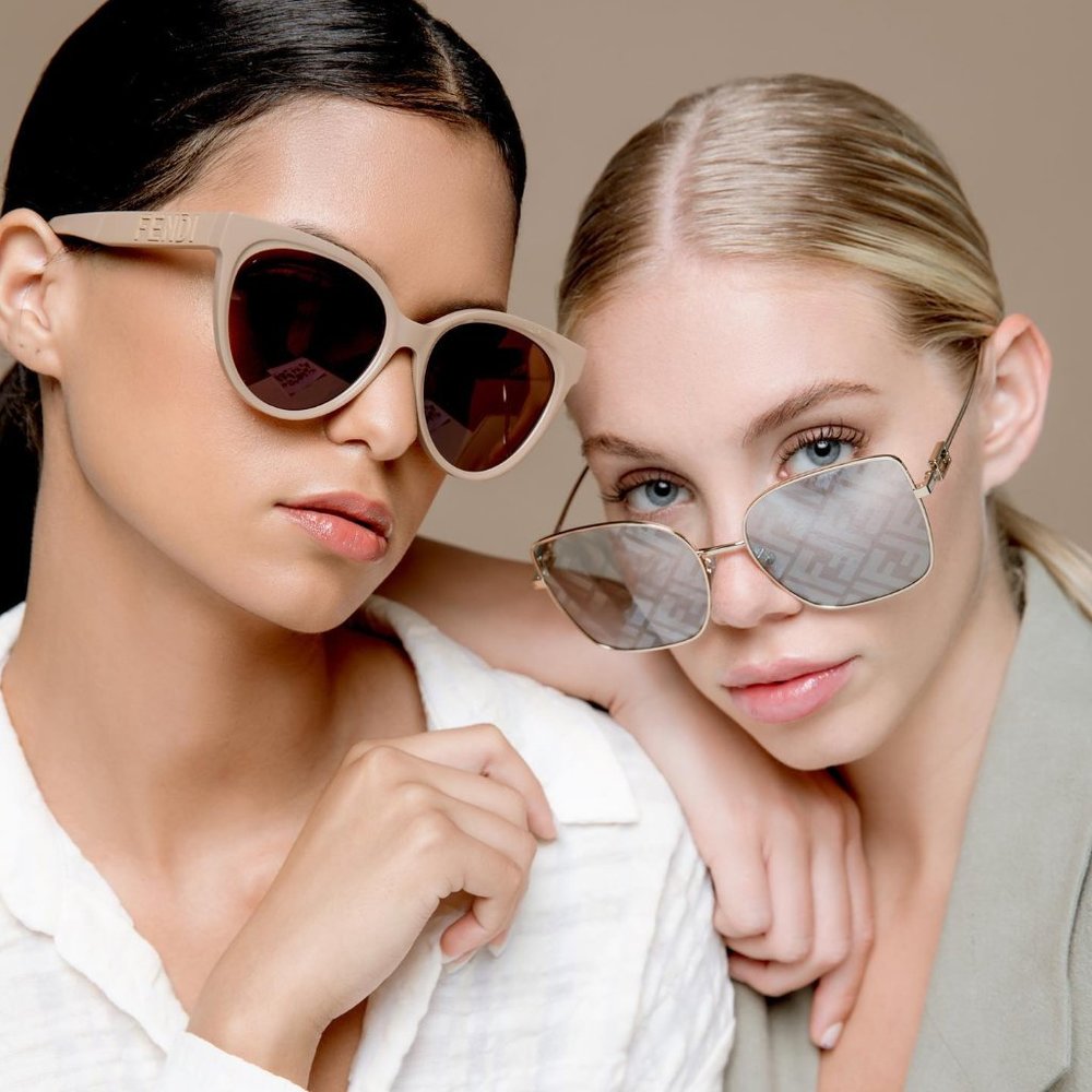 💯 FENDI FE40008U 57J BROWN BEIGE SUNGLASSES , worn ones , like new - Picture 2 of 14